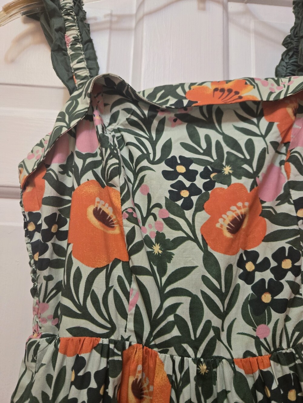 Ivy City Co Green Floral Tiered Midi Dress with Orange Blooms - Picture 2 of 3